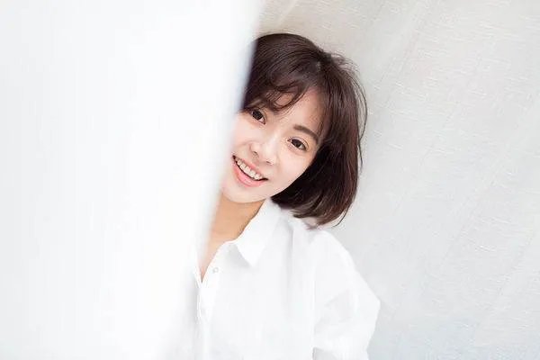 24岁适合用什么牌子的眼霜？