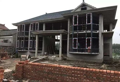 户主是谁宅基地就是谁的吗