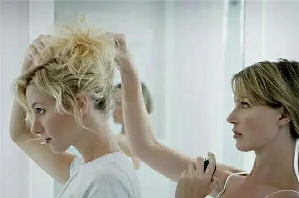 自来卷适合什么样的发型？