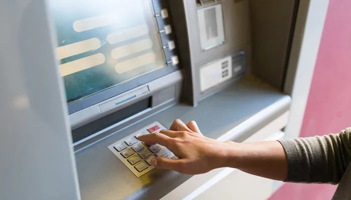 银行从业人员需要考什么证 银行从业人员要考什么证