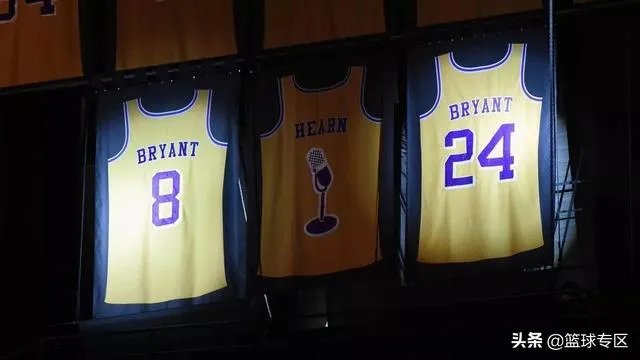 湖人队会给科比塑雕像吗?