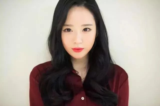 自来卷适合什么样的发型？