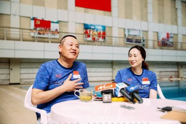 中国游泳功勋教练徐国义病逝，我们如何在有限的生命里做一些有意义的事情?