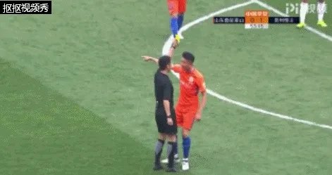 山东鲁能0:2输给贵州，戴琳在比赛中又暴怒质问裁判，大家怎么看戴琳的问题？