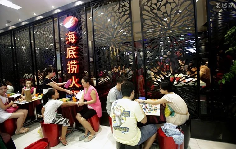 海底捞火锅加盟费多少钱 海底捞人均消费多少？