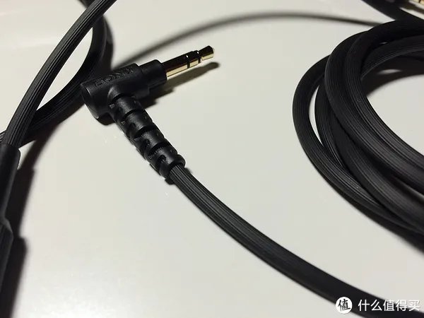 索尼头戴式耳机