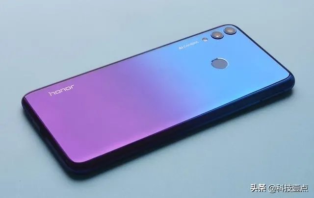 目前待机时间最长的是哪款手机？