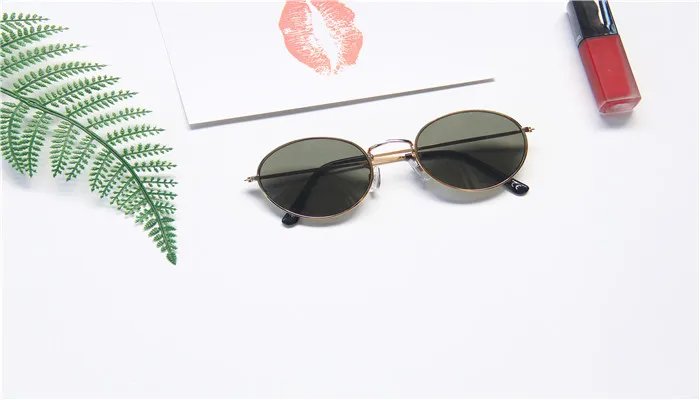 开车想要防晒选择哪种颜色的墨镜