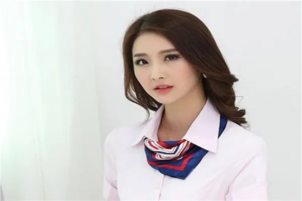 十大女性职业装品牌推荐平价 H&M上榜第三可满足不同人群需求