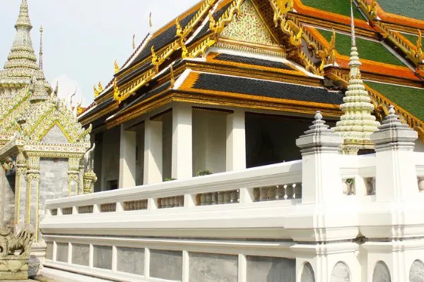 泰国人为什么要出家一个月