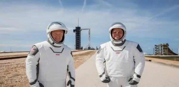 成功发射的SpaceX有哪些重大历史意义？