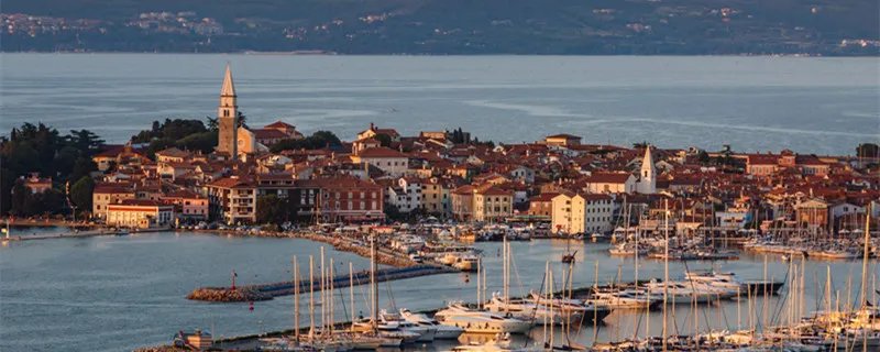 斯洛文尼亚属于哪个洲 斯洛文尼亚的前身是什么国家