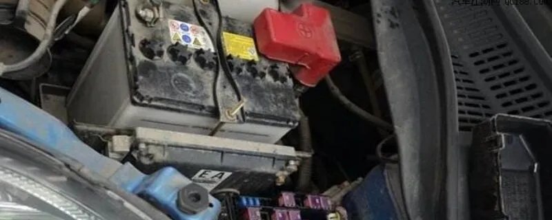 铃木雨燕电瓶型号,铃木雨燕参数