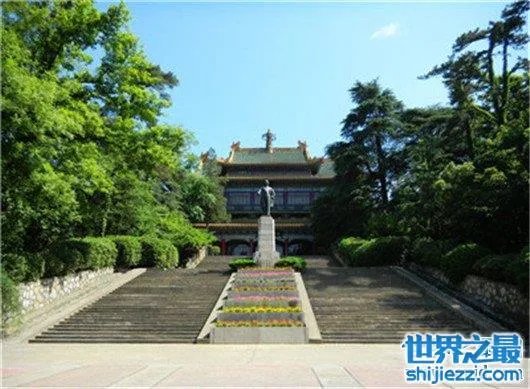 中国十个最邪门的地方：现在竟然还有灵异事件在发生 