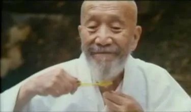 75岁才入娱圈，资产曾超李嘉诚的李名炀，到底是什么人？