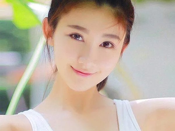 24岁适合用什么牌子的眼霜?