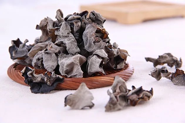 黑木耳的种植技术 黑木耳种植防治病虫害方法