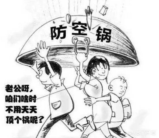 深圳一小区高层窗户坠落砸中楼下男童,满地鲜血生命垂危。高空坠物为什么屡次发生,你怎么看?
