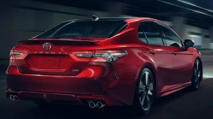 凯美瑞混合动力版