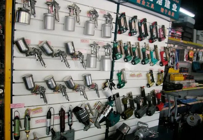 五金加盟连锁店装修技巧 怎样装修可以快速得到认可