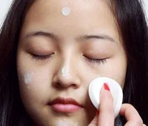 怎样变身昕薇圣诞妆容