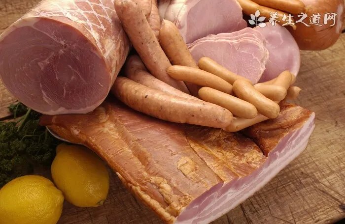 柠檬是酸性食物吗 柠檬适合什么时候吃