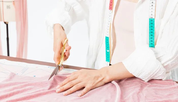 涤纶与锦纶的区别是什么 锦纶与涤纶有什么区别