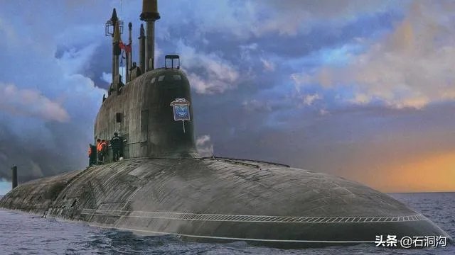 石凉档案俄罗斯库尔斯号潜艇事件