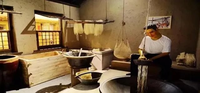 长春公交，轻轨，地铁最全乘车路线？