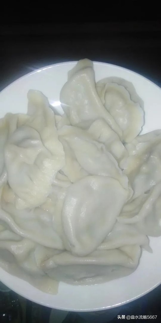 芹菜猪肉馅水饺的做法步骤图,怎么做好吃?