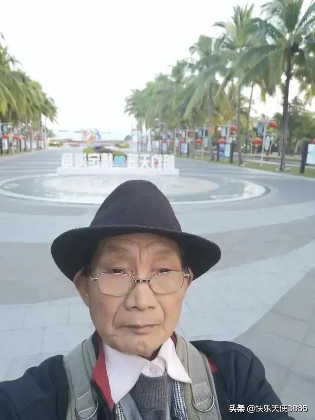 海南旅游业这几年有什么让你觉得进步的地方?