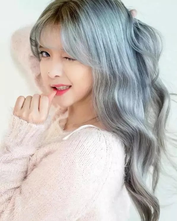 自来卷适合什么样的发型？