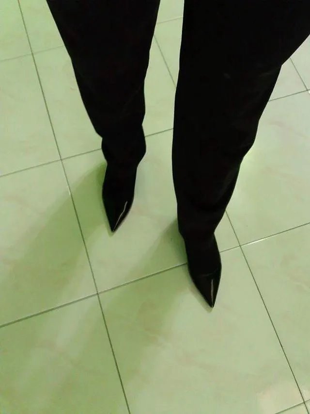 男人为什么不穿高跟鞋？