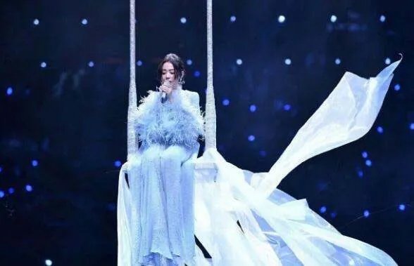 张靓颖的海豚音是哪首歌