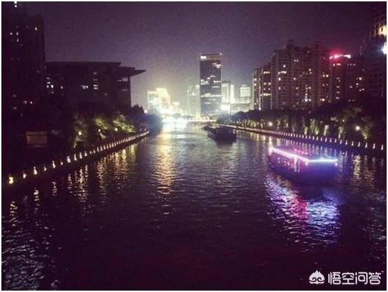 微单与手机哪个更好？