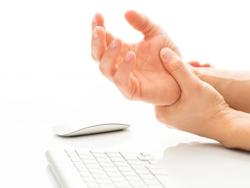 手关节痛是怎么回事