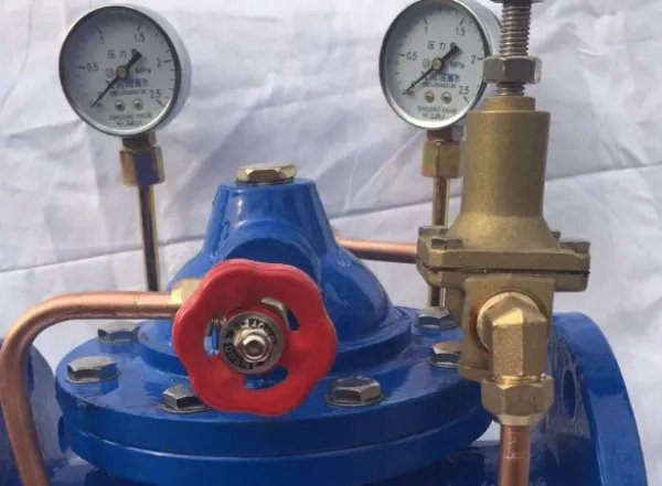 减压阀工作原理