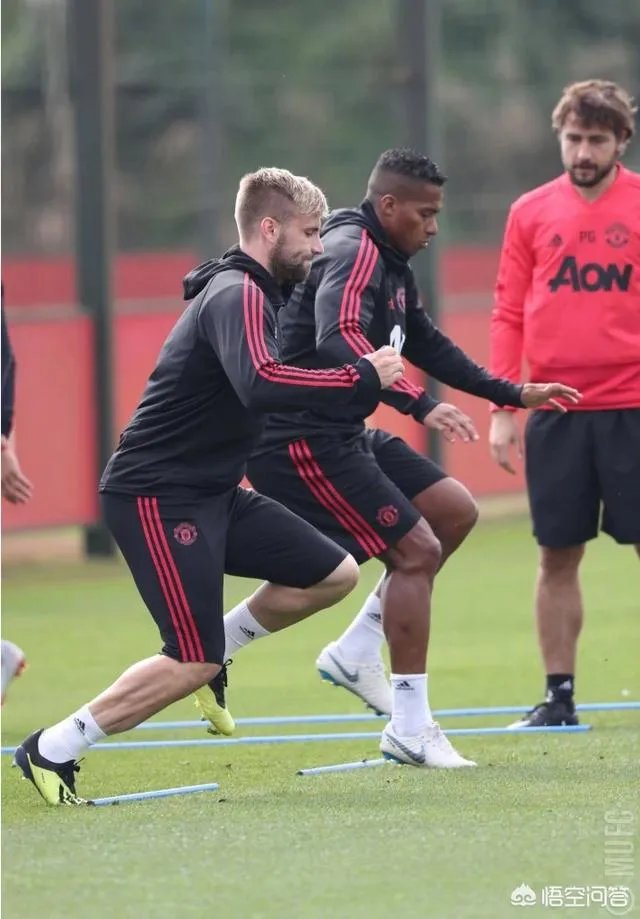 2018-19赛季英超第4轮，伯恩利VS曼联比赛对阵情况如何？如何预测比分？