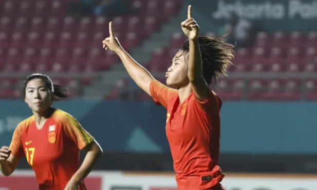 中国女足5-0泰国哪些球员首发？