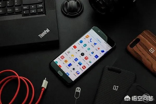 目前待机时间最长的是哪款手机？