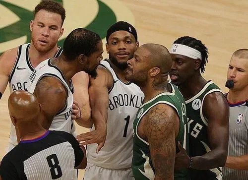 字母哥受伤，詹姆斯等众星送祝福，为何篮网却没有一个人发声？