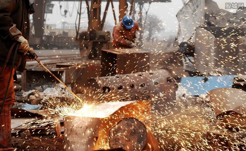 废铁价格最新行情 2018年回收多少钱一斤