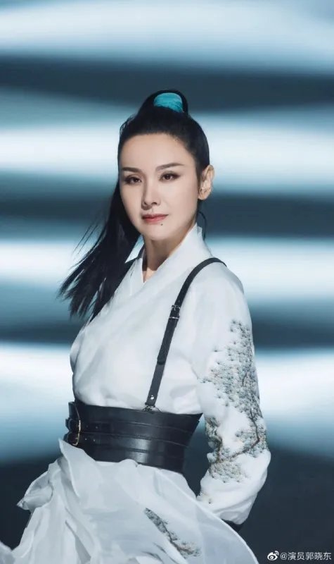 为何程莉莎参加《浪姐2》,会毁了郭晓冬的事业?