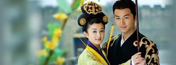 何炅和赵丽颖的关系好吗?