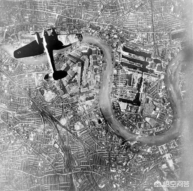 二战初期德国空军那么强大，为什么不列颠空战却输给了英国？