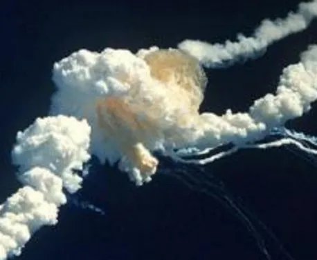 挑战者号航天飞机爆炸事故的原因是什么 挑战者号航天飞机爆炸是什么样的