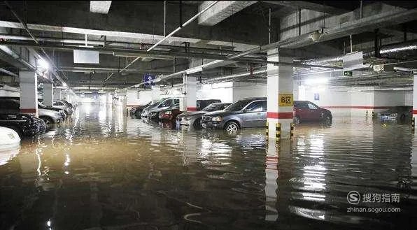 车辆被水淹后应该怎么办？