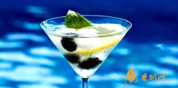 明天鸡尾酒什么意思?了解这款酒的来历和制作