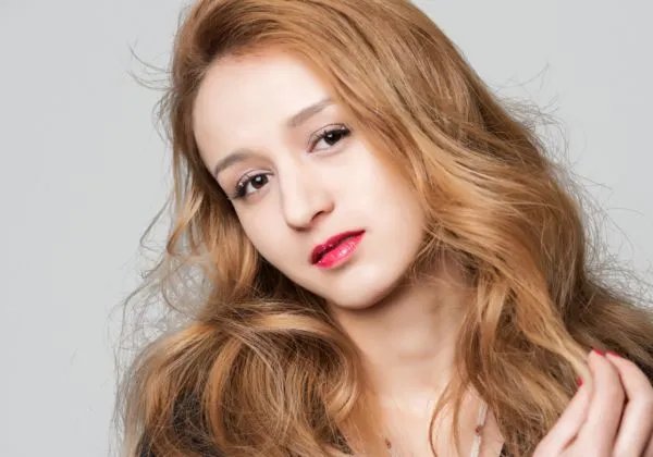 胖脸适合什么发型