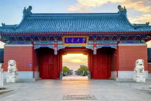 中国十大名校最新排名